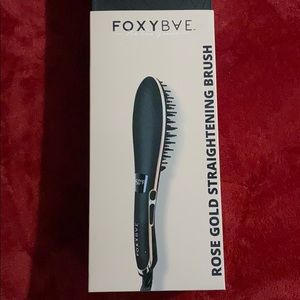 Hair straighting brush